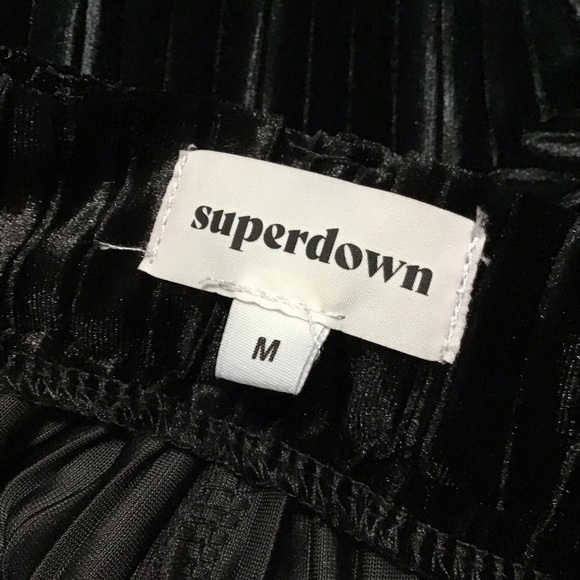 Superdown Rowna Wide Leg Pant in Black Size Medium. - Picture 9 of 11